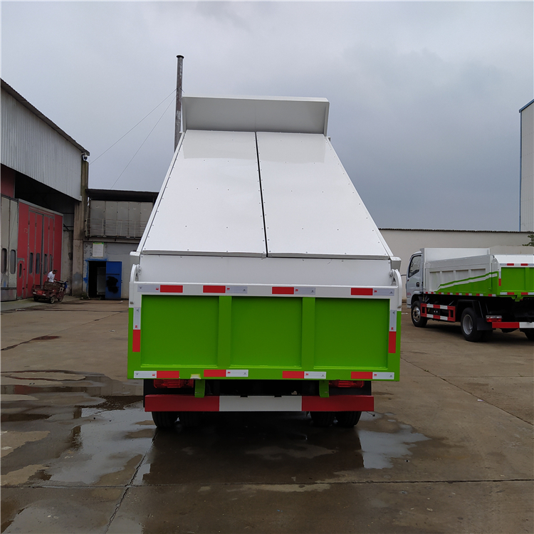 猪场+牛场+羊场-干粪清运车厂家 粪渣粉饼清运车