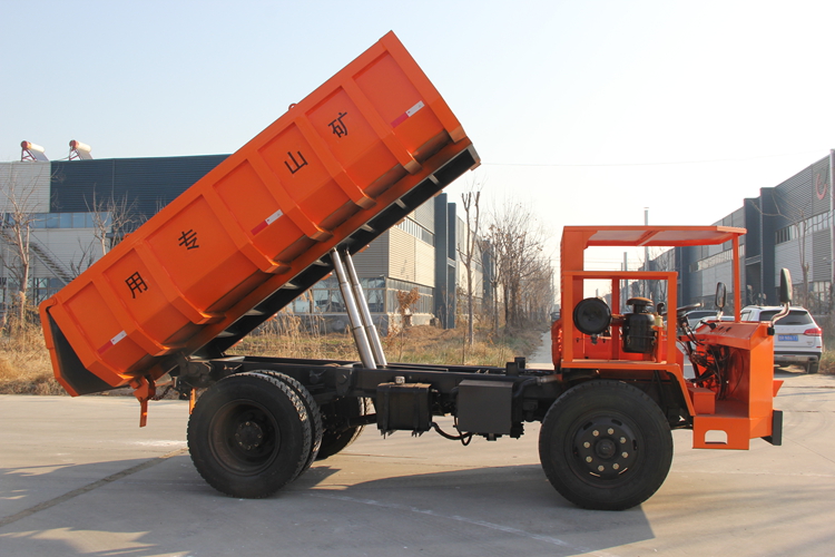 山东东矿重工实力厂家供应小型运输车厂家矿用运输车水井下矿用运输车