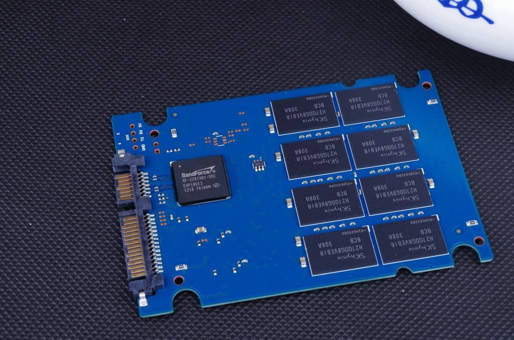 收售skhynix固态硬盘hmcg78mebua081nhmcg78mebsa095n