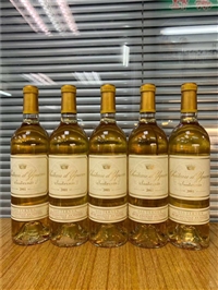 佛山回收红酒商家找福港，上门回收拉菲拉图红酒，一站式服务