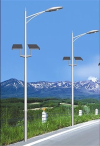 路氏 甘肃太阳能路灯厂家  户外道路照明新款太阳能路灯 节能环保