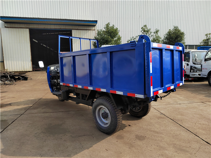 新车型12吨粪便运输车 13吨粪污运输拉粪车推荐介绍