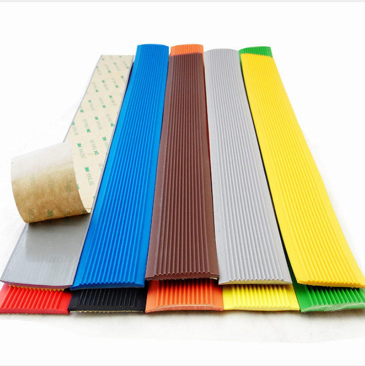 幼儿园pvc楼梯防滑条自粘楼梯踏步阶梯止滑条