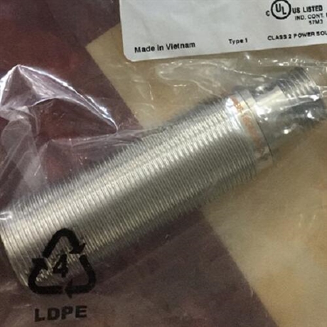 倍加福电感式传感器示意图NBB8-18GM60-A2