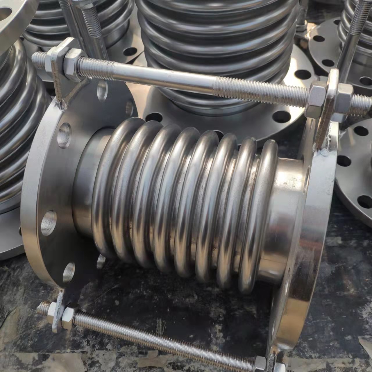 金属波纹补偿器 304不锈钢补偿器 消防沟槽波纹管 矩形波纹补偿器 无