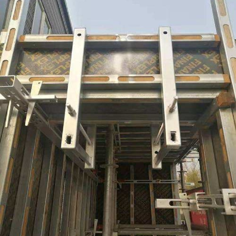 墙体模板支撑加固钢木龙骨供应商