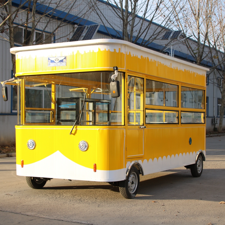摆摊小吃车电动四轮餐车夜市麻辣烫炸串车多功能早餐车