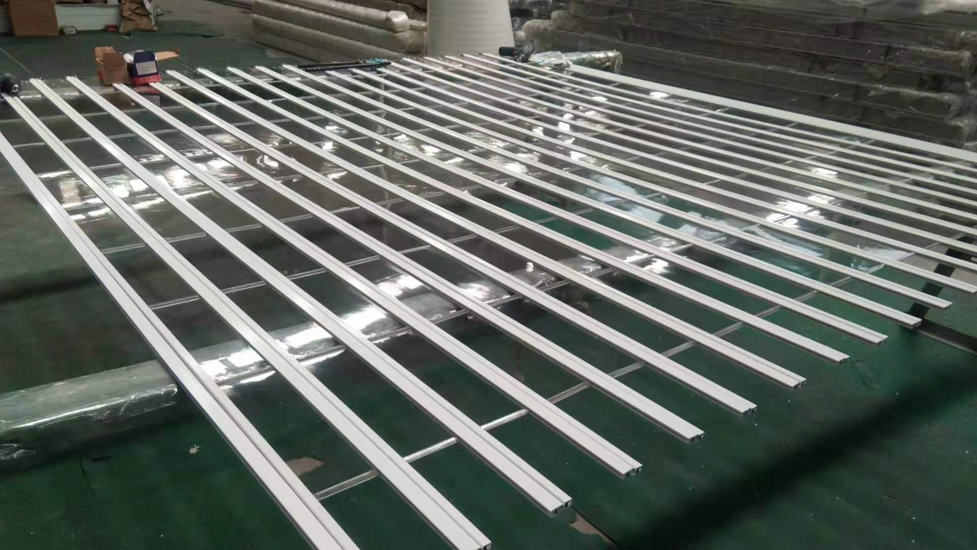 重型铝合金双铝条水晶门港式宽片铝合金电动水晶门