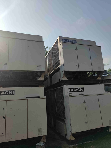 转让二手日立螺杆机RHU360AHZI日立螺杆式风冷热泵机组1073KW