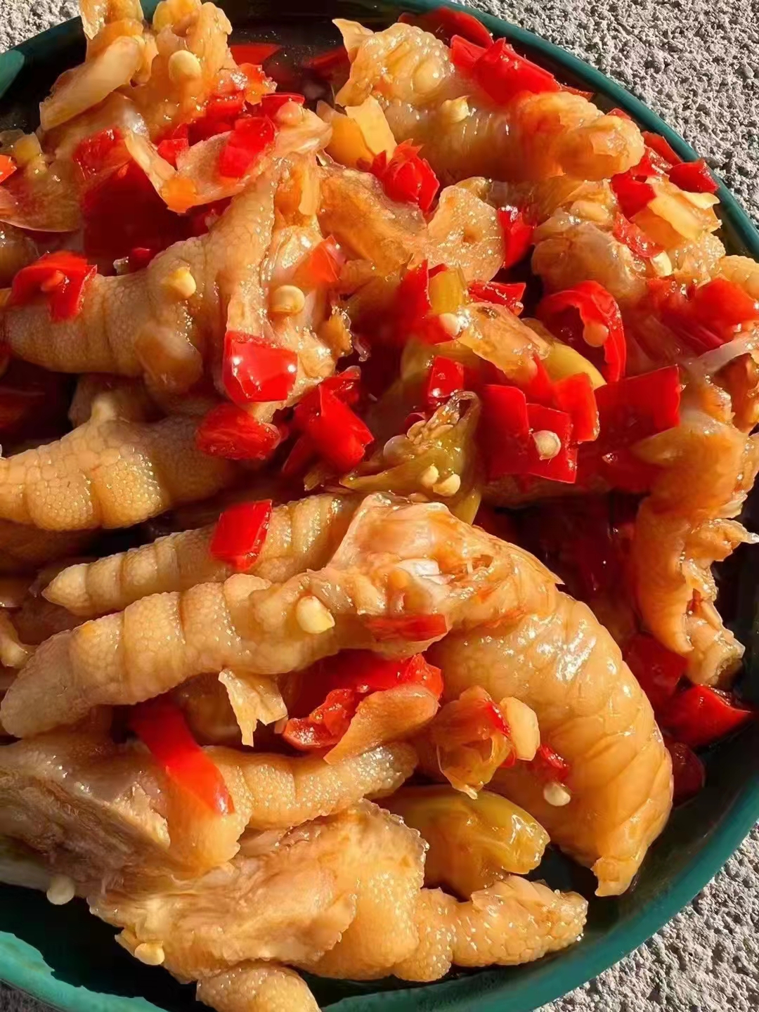 泡椒蒜香无骨鸡爪生产厂家柠檬无骨鸡爪批发食九穗