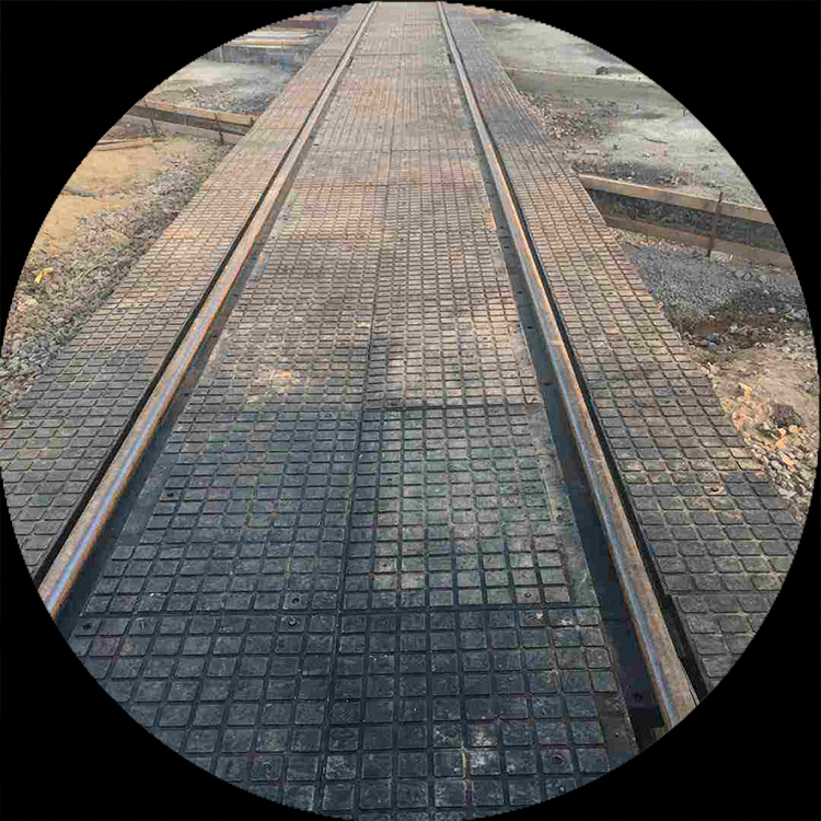 森腾批发铁路道口板铁路平交道口橡胶垫板橡胶嵌丝道口板铺设方便美观