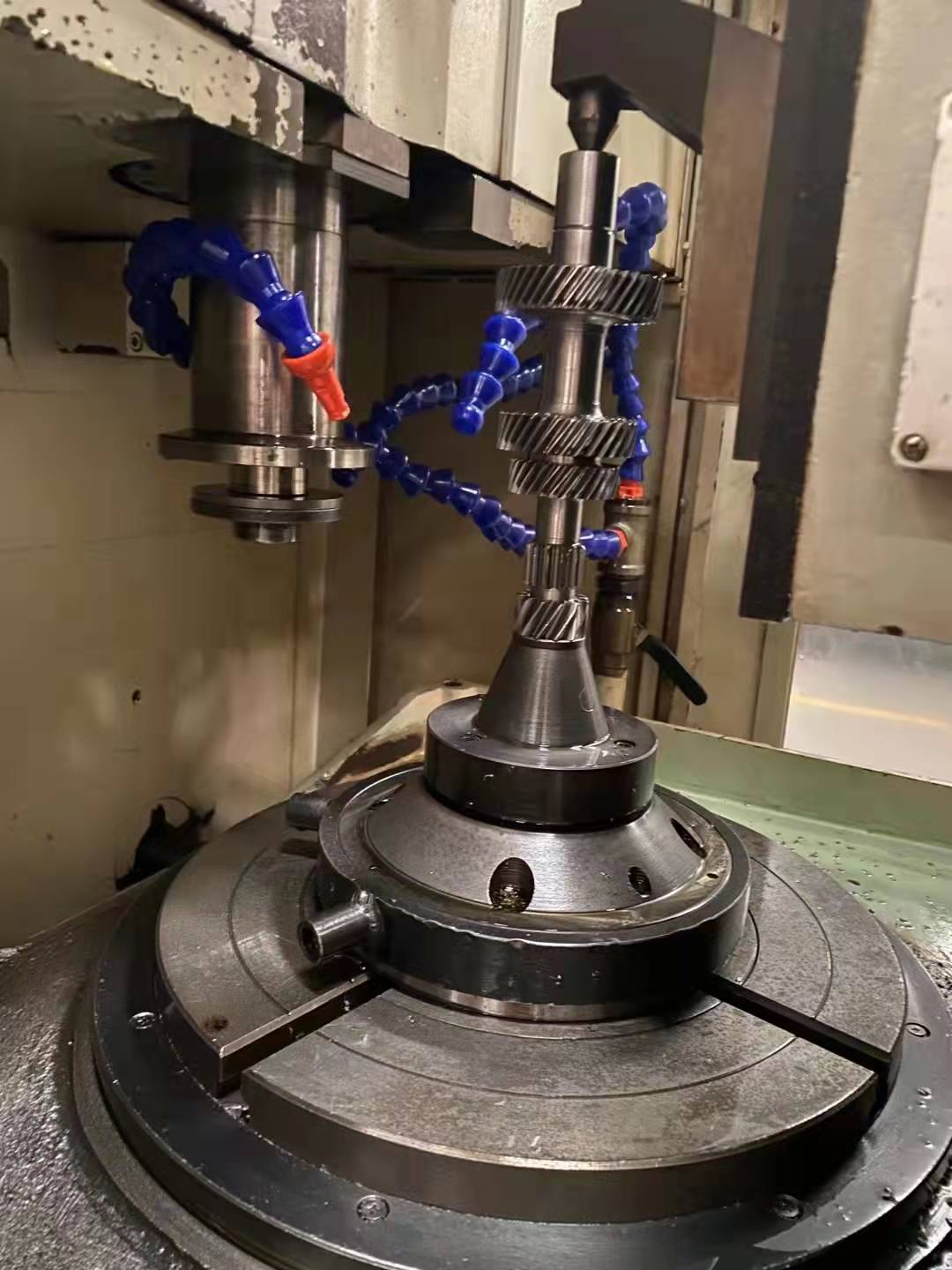 转让二手南京二机y5132cnc二手数控插齿机