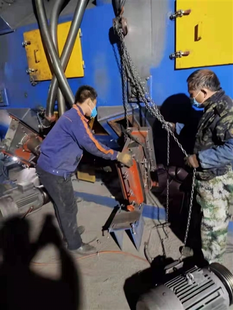 抛丸机维修 室体护板更换 故障检测