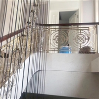 全屋欧式金色铝艺楼梯 创意新颖设计 铜雕花护栏 铜扶手LT-26