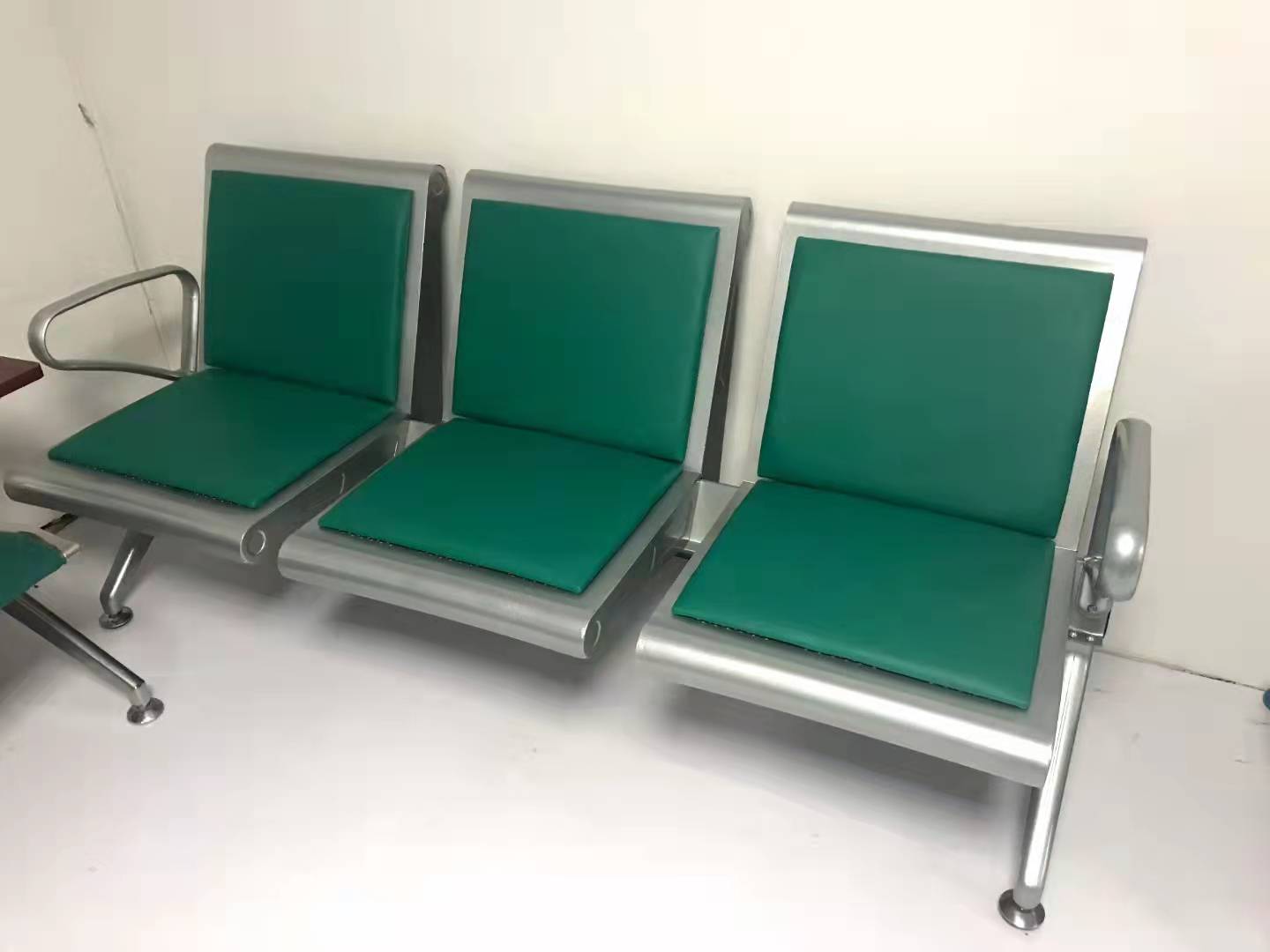 钢制排椅银行等候椅公共椅候诊椅