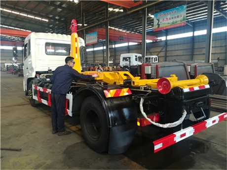 015吨15立方粪污粪便自卸车厂家