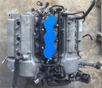 丰田 霸道1GR发动机 凸轮轴 起动机 喷油嘴 气门室盖