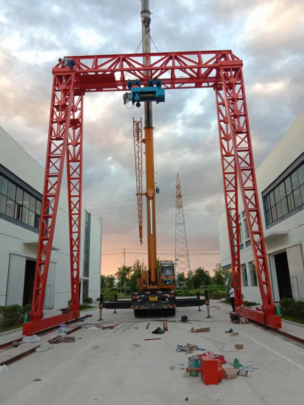 河南商丘龙门吊厂家50吨门式起重机