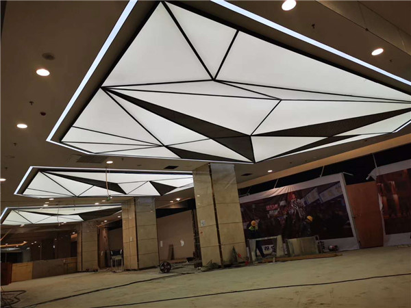 透光膜厂家 产品描述济南聚美装饰软膜天花生产,造型,室内外装饰设计