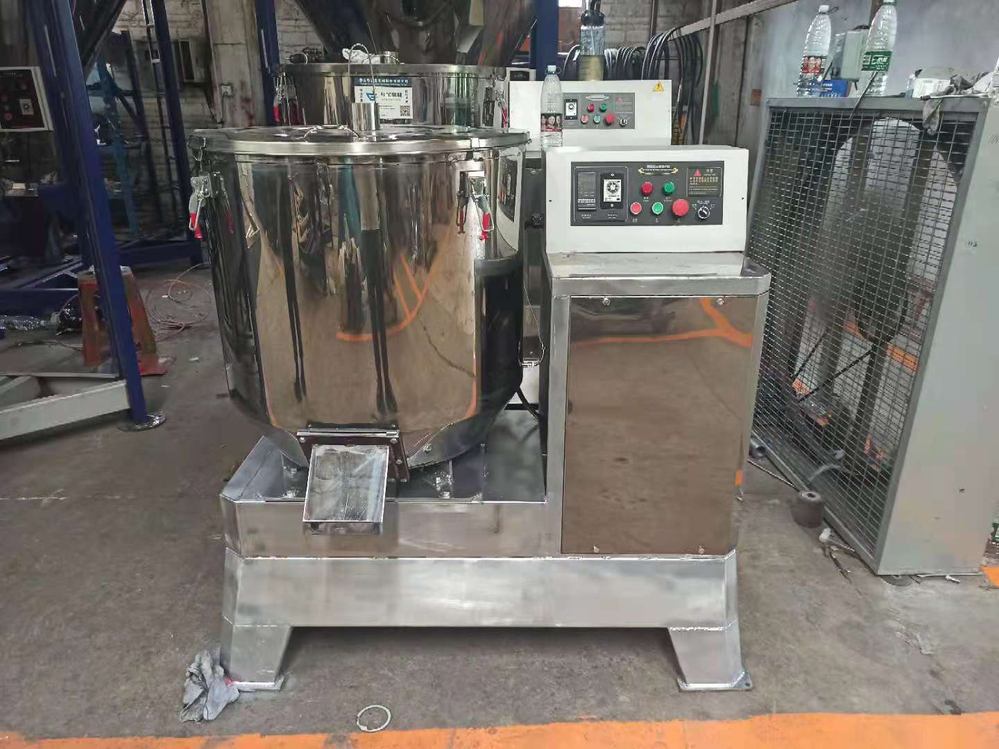 高速干燥混合机搅拌烘干