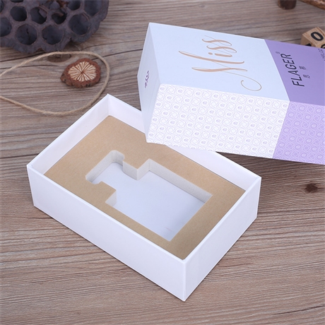 天地盖香水礼盒方形化妆品包装盒加厚白卡纸盒简约时尚彩盒