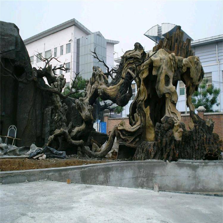 但多了道开模的工序假树大门材料的发展也进步丰富了门头景观的造型