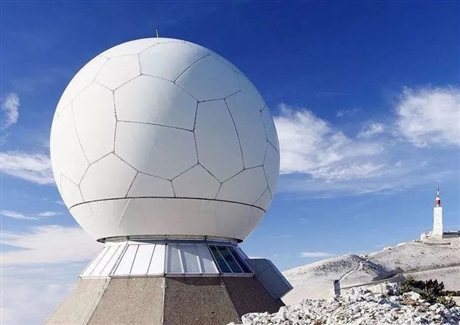 气象卫星信号传输天线罩