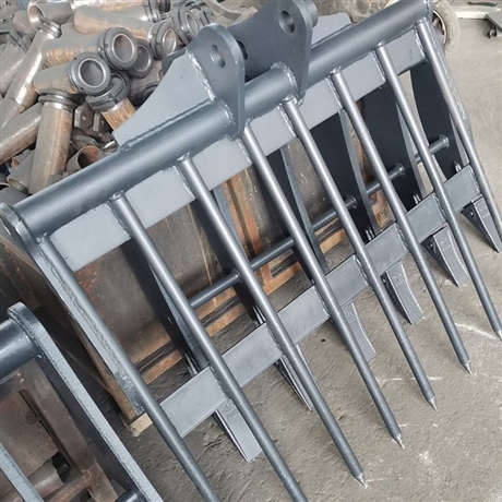 挖山药耙子园林用松土耙挖掘机钩机耙子货充足各种规格多齿耙子