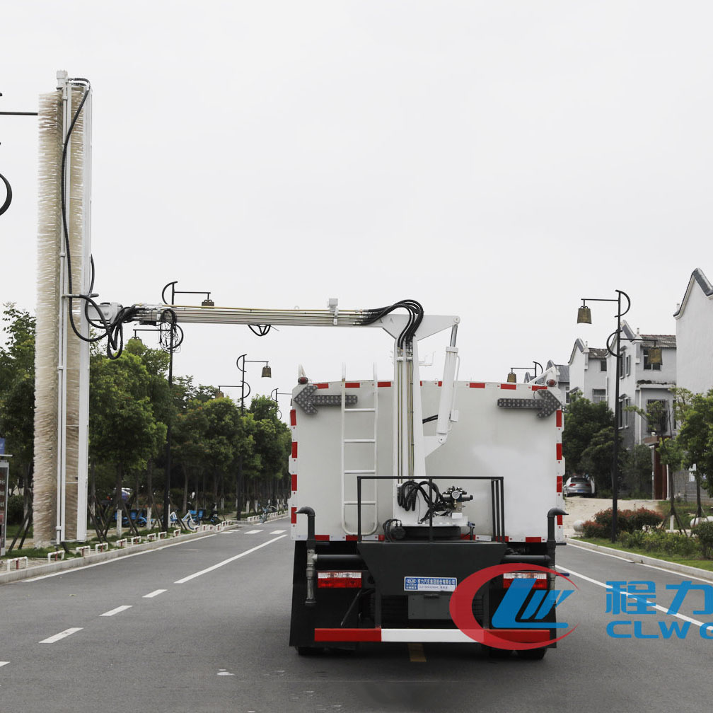 光伏板清洗車廠家東風d912方光伏板清洗車