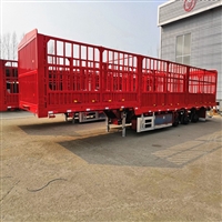  轻量化仓栏半挂车 钢板桥花栏运输车 2.55米宽公告规格