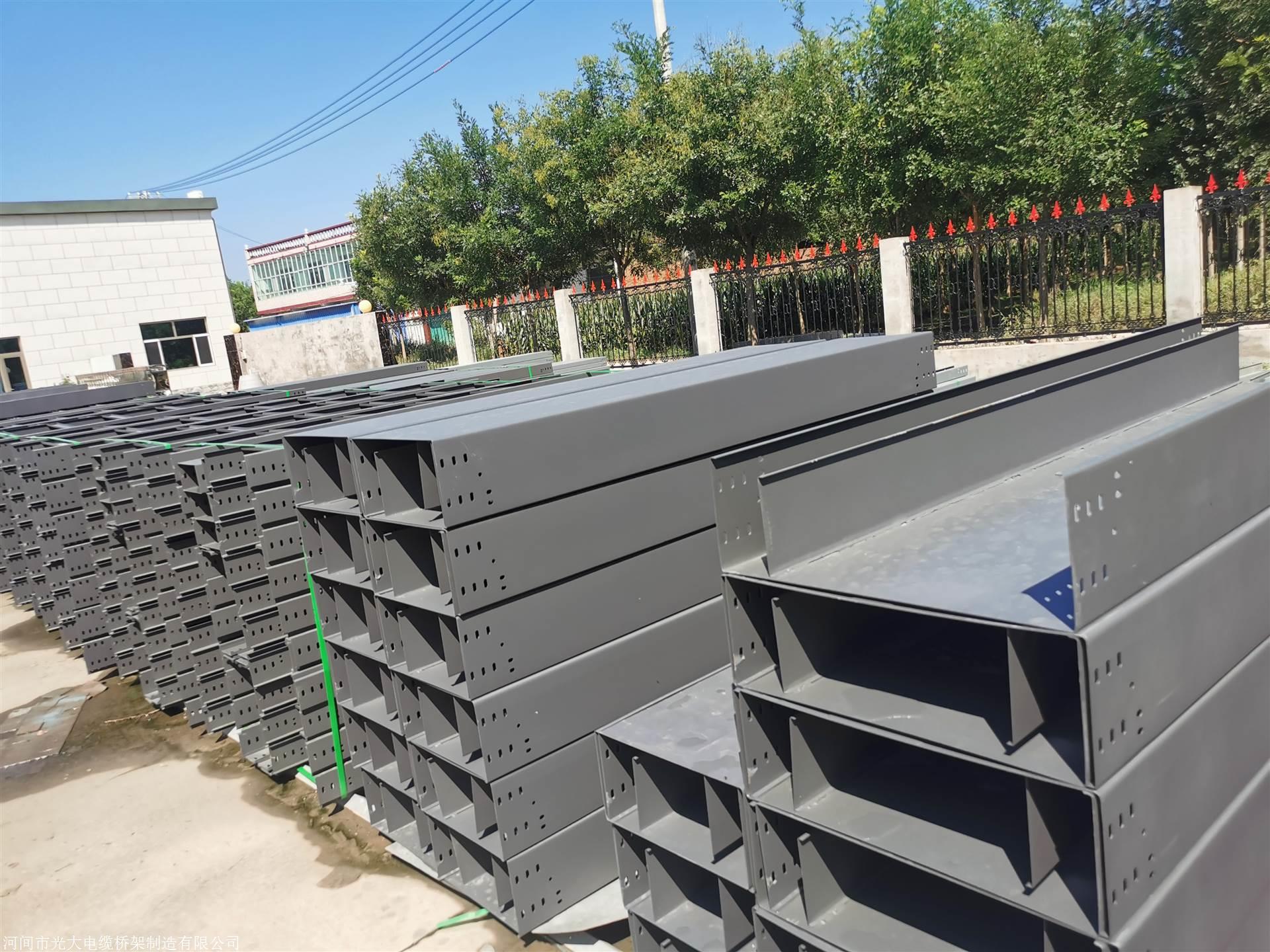 怀化镀锌桥架喷塑桥架厂价格便宜