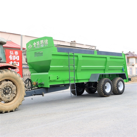 养殖场大型绞龙抛粪机16立方牛羊粪撒肥车