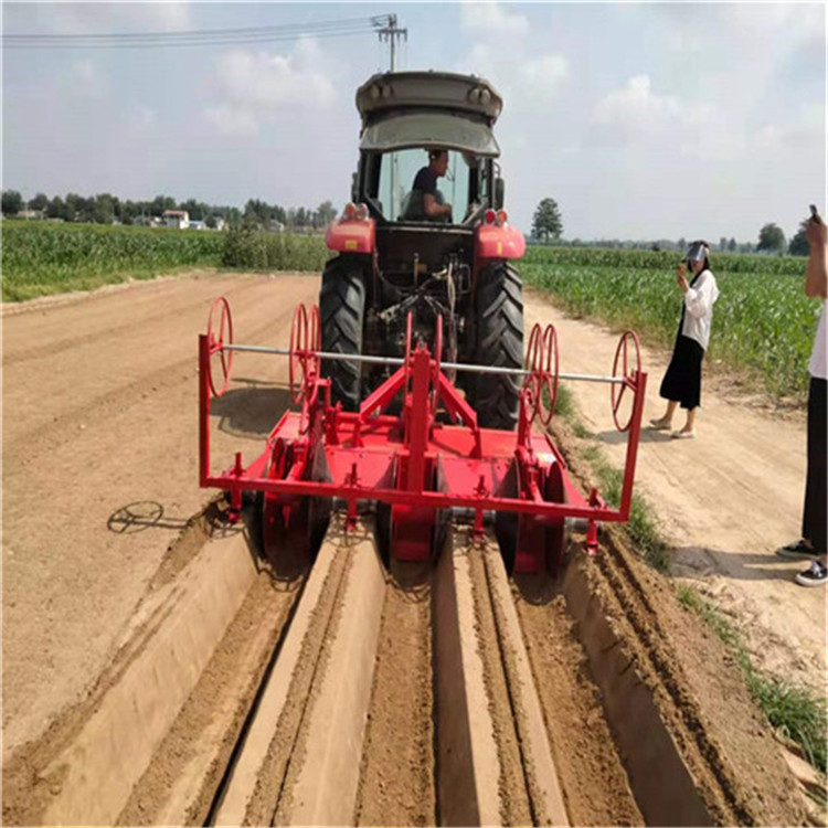 起垄开沟培土机尤其是大葱,大姜,芋头,辣椒,红薯,甘蔗,葡萄,药材,蔬菜
