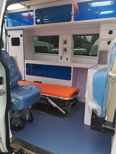 北京跨省120救护车接送病人-长途救护车出租-24小时随叫随到