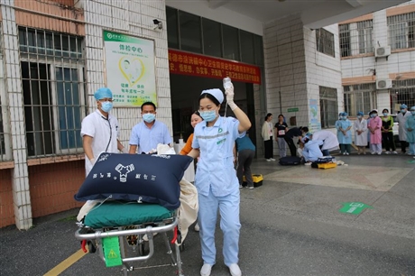 滁州长途救护车护送病人-120跨省收费标准-救护车服务