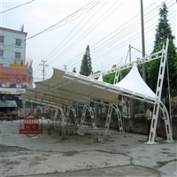 嘉定雨篷厂 嘉定膜结构车棚定做 雨篷加工 吴兴滨湖推拉雨篷 嘉定推拉雨蓬加工 商家在线解答