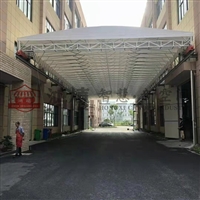 昆山移动棚 昆山雨篷加工 工厂仓储雨棚 可收缩移动棚 停车棚定做 海宁斜桥移动推拉雨篷 宝山轨道雨篷应用广泛