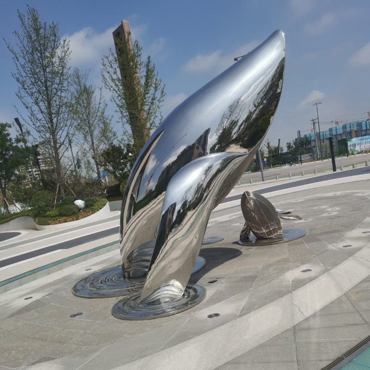 不锈钢鲸鱼雕塑镜面鲸鱼雕塑加工厂家