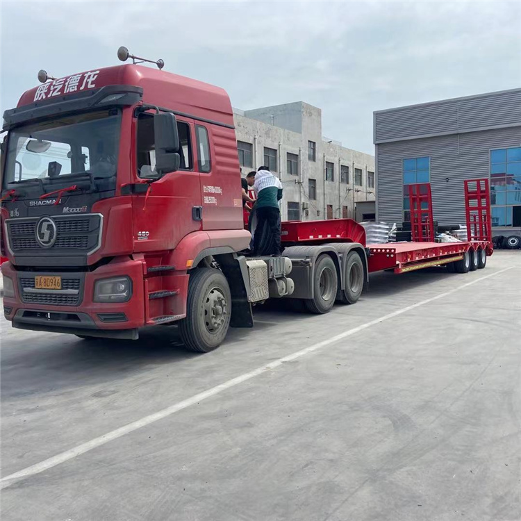 郴州市13米勾机板拖车盘子中航鸿盛车业市场发展行情