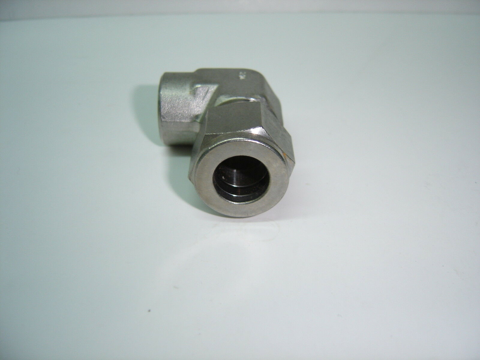 世伟洛克承插焊接头90弯头swagelok卡套转换接头