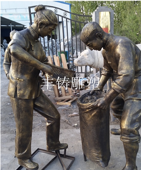 黃銅農(nóng)耕人物雕塑