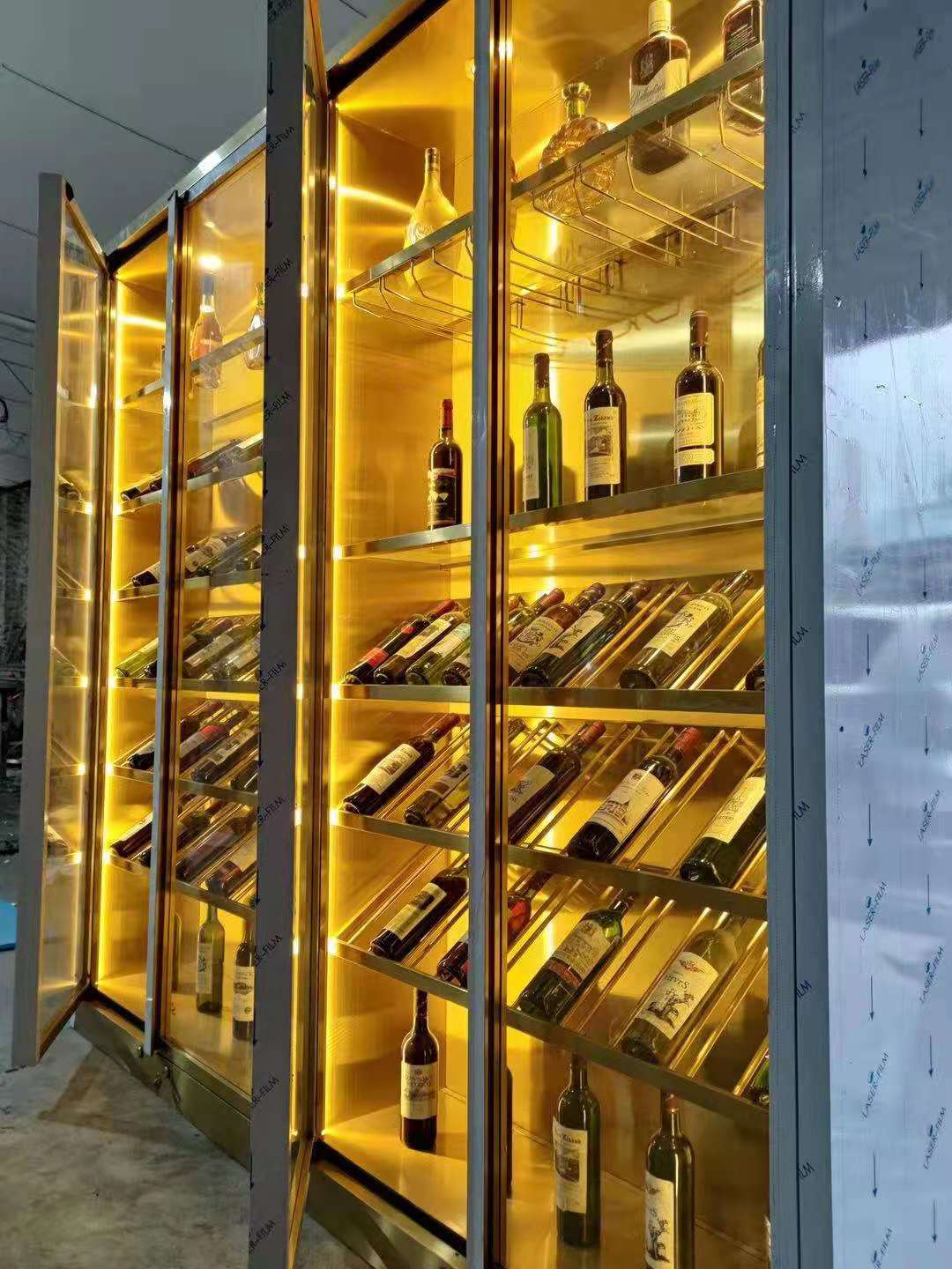 不锈钢酒柜酒架制作酒窖地下室高档白酒异形双门玻璃轻奢金属酒柜