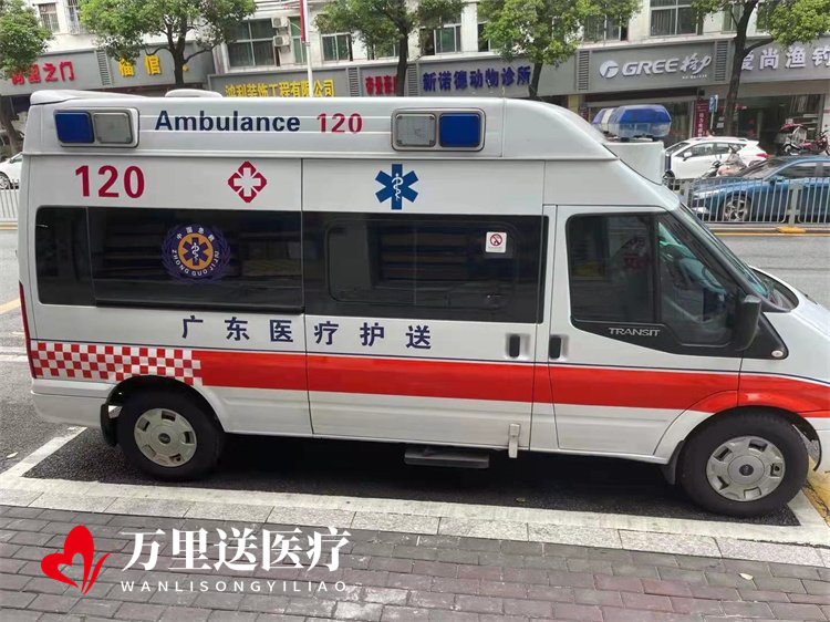 人员在全程救援行动中,要注意倾听遇险人员的呼喊,呻吟,敲击等声音