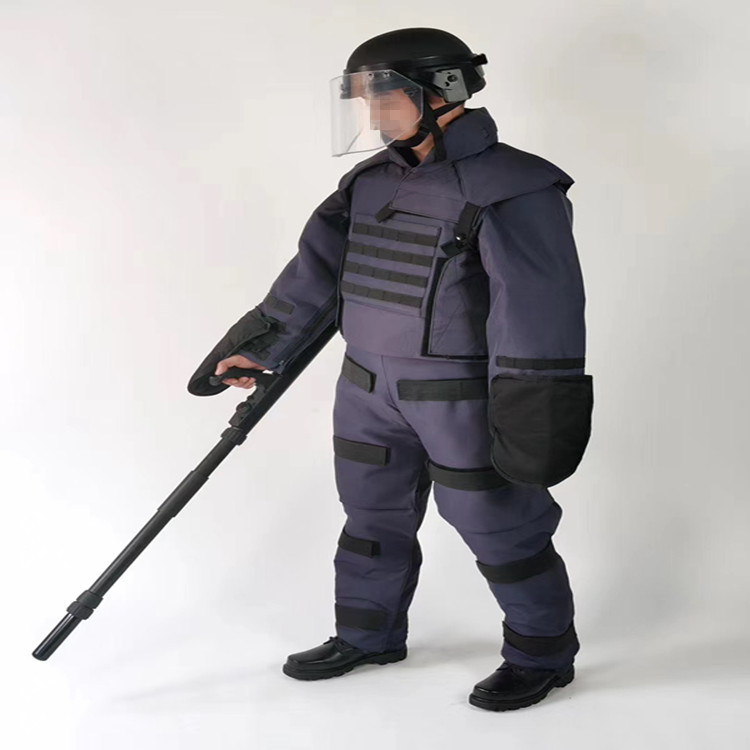 智盾科技排爆软质排爆服抗冲击排爆服全封闭排爆服