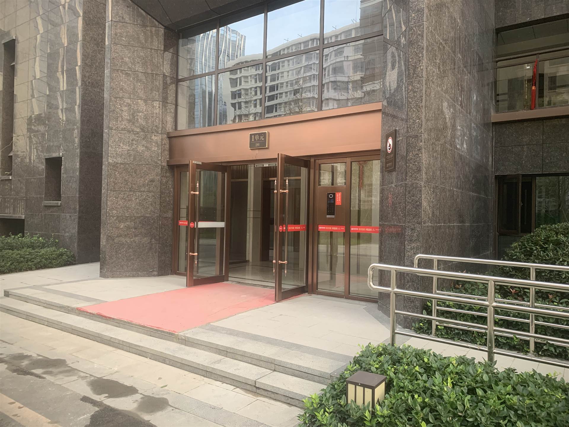 安徽马鞍山小区单元门价格马鞍山小区不锈钢单元防盗门厂家