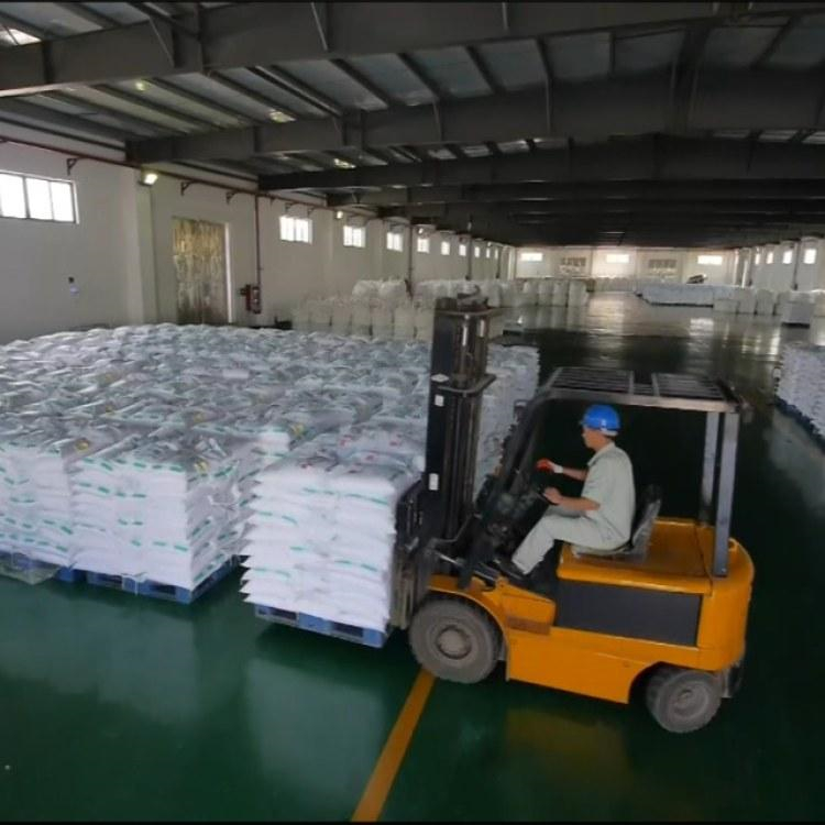 长期回收氟碳罩光幕墙漆 24小时在线 随叫随到 现场看货 长期收购