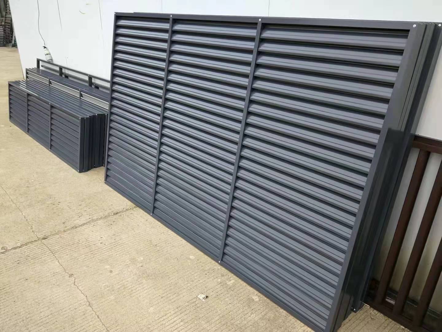 常熟铝合金百叶窗防雨百叶窗通风百叶窗厂家专注空调百叶窗