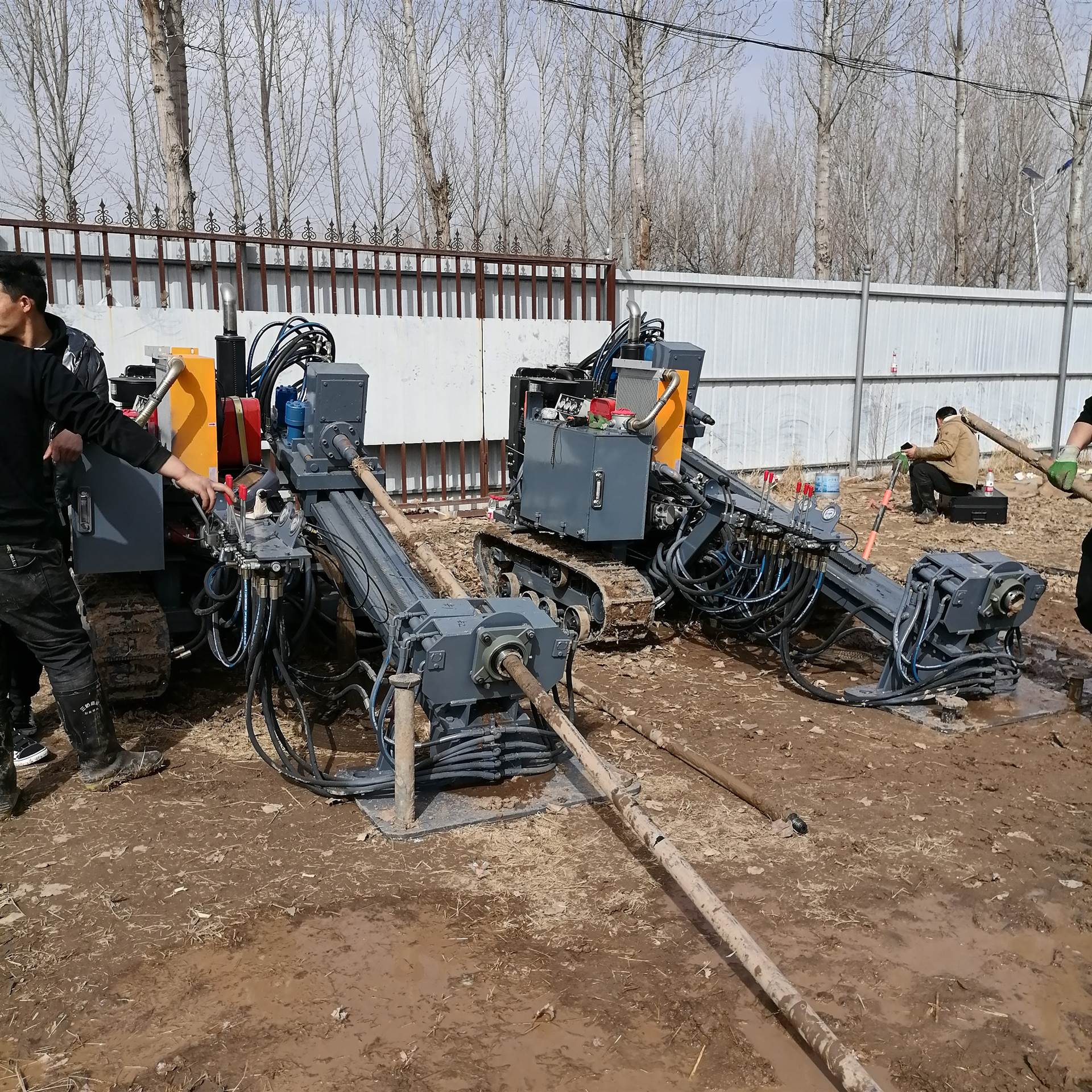 多角度非开挖式水平定向钻 可定制履带式水平定向钻 燃气管道铺管钻机