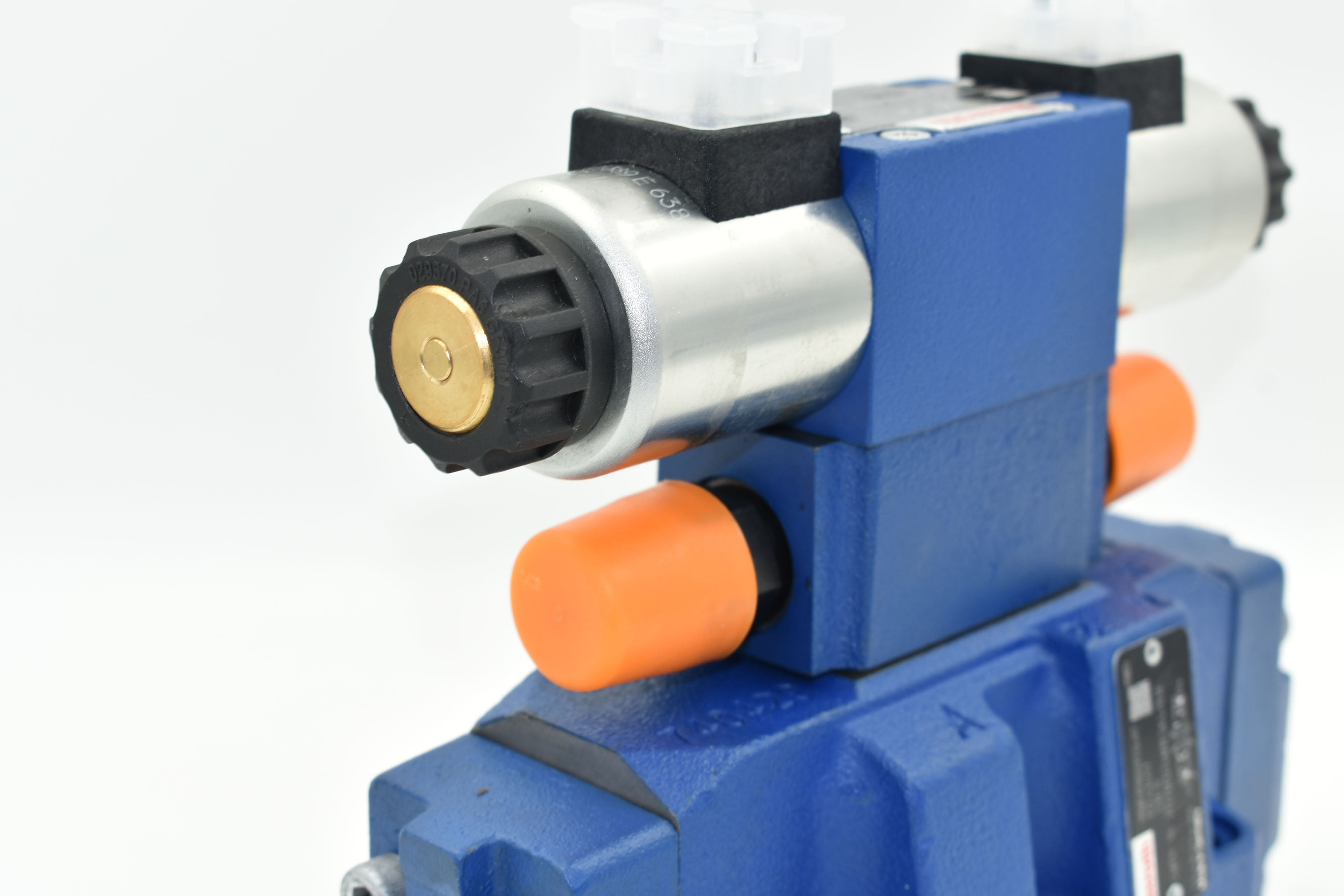 力士乐4weh16h7x6ew230n9etk4b10电液换向阀