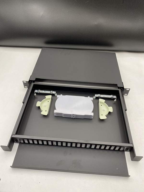 19英寸1u抽拉式sc24口光纤配线架